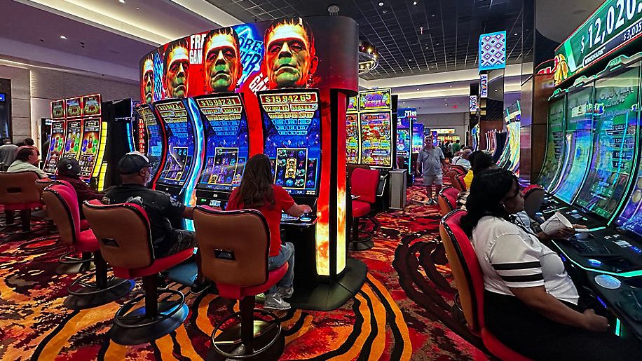 Maximize Surprise Value Through Slot Mystery Rewards And Random Drops